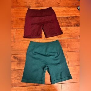 AUROLA Burgundy and Teal Biker Shorts Set